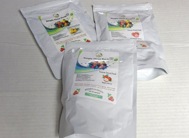 Simply Clean Foods freeze dried fruit